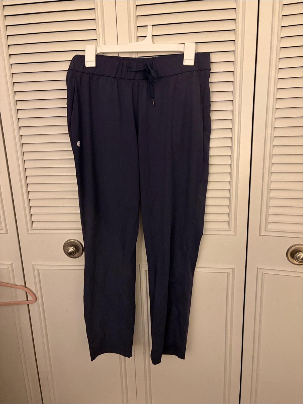 Women’s Navy Drawstring athletic Pants